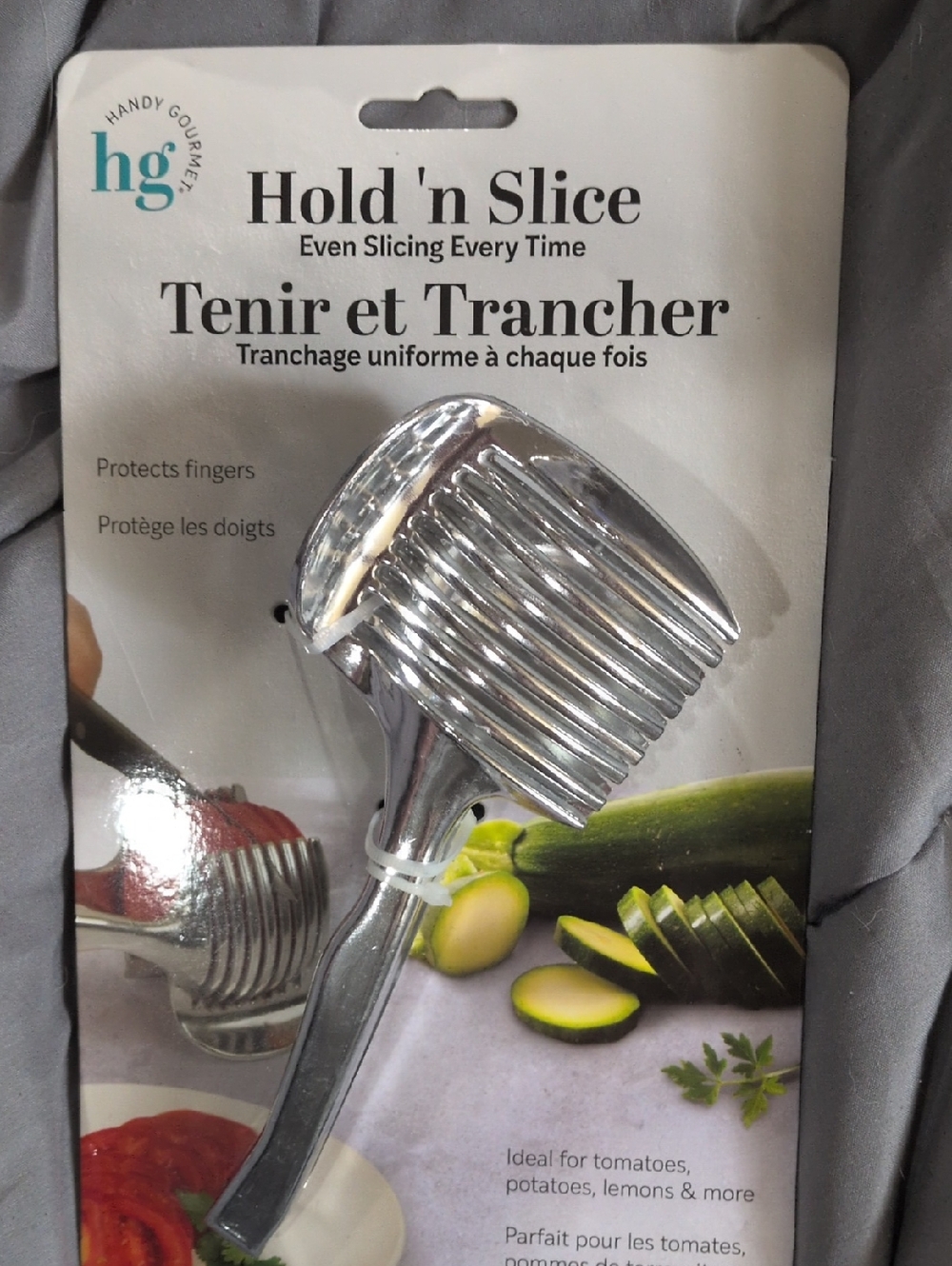 Handy Gourmet Hold 'n Slice Kitchen Tool - Silver